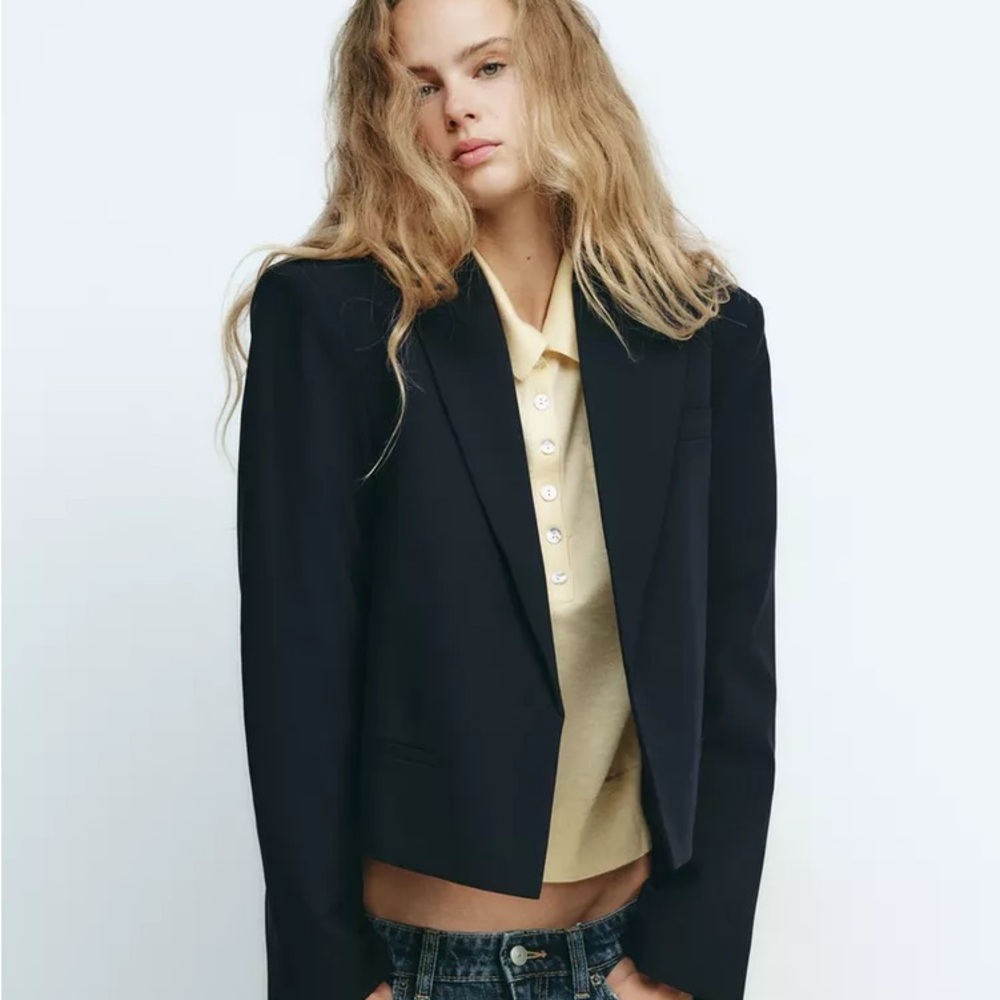NAVY OVERSIZED CROPPED BLAZER